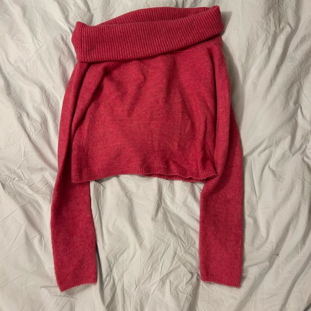 Babaton Off-The-Shoulder Sweater